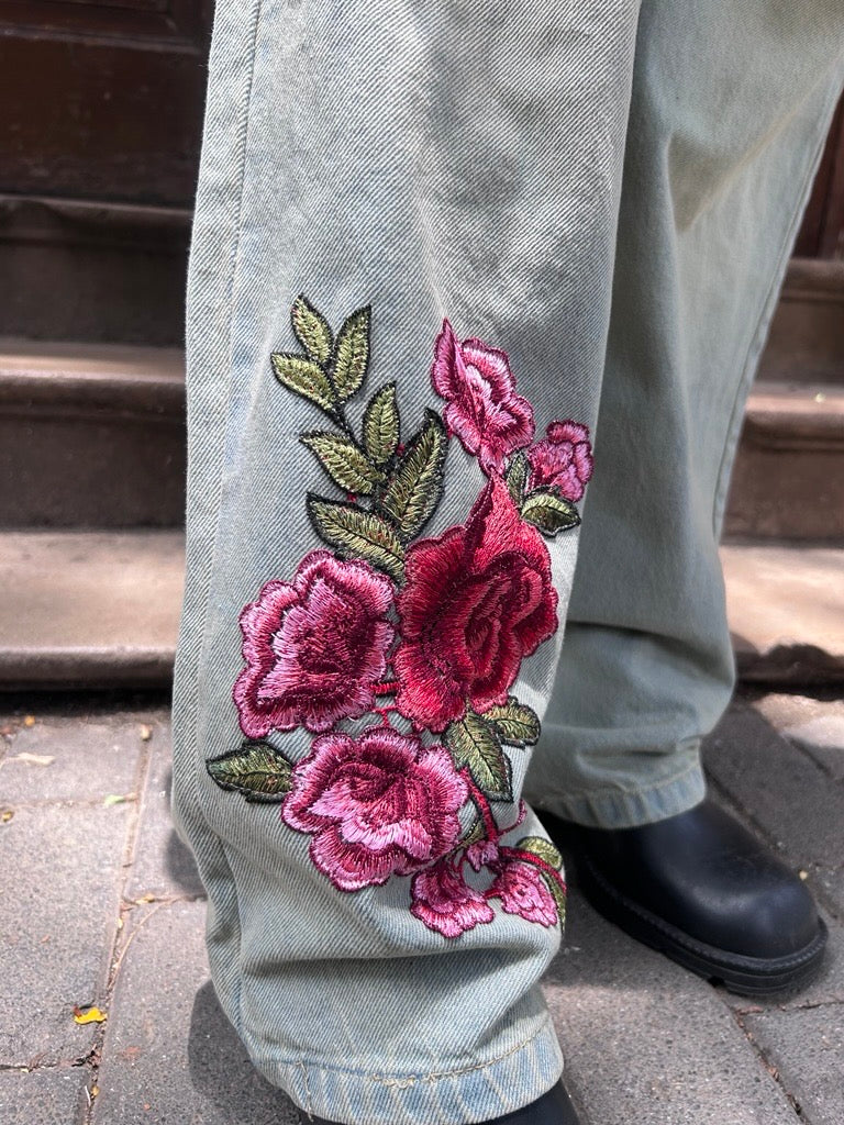 Flora Embroidery Jean